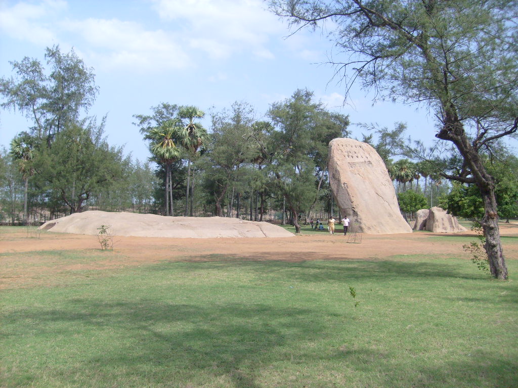 Rocks in the Tiger Cave temple complex. Inscriptions on one of these rocks led to the discovery of the Subrahmanya Temple in Saluvankuppam
