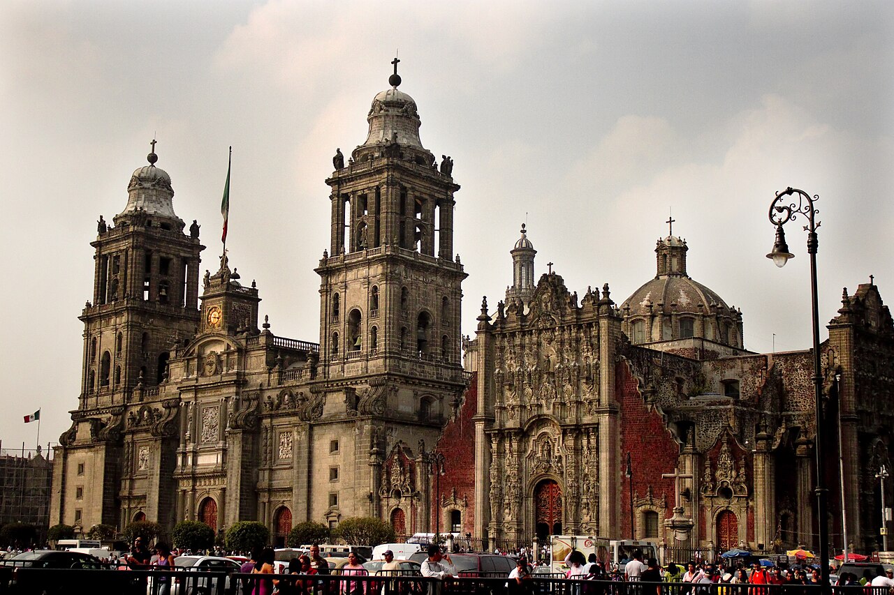 This is a photo of a monument in Mexico, identified by ID
