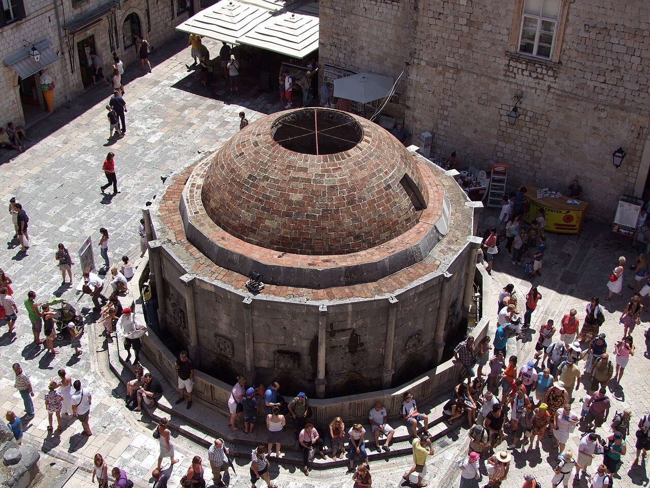 Dubrovnik - wielka fontanna Onufrego / Onufry Big Fountain