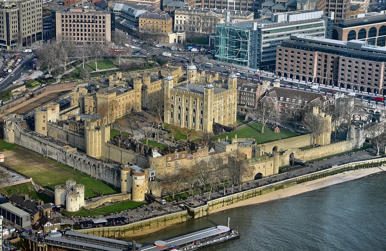 Tower of London, Another London landmark seen from the city's tallest building.